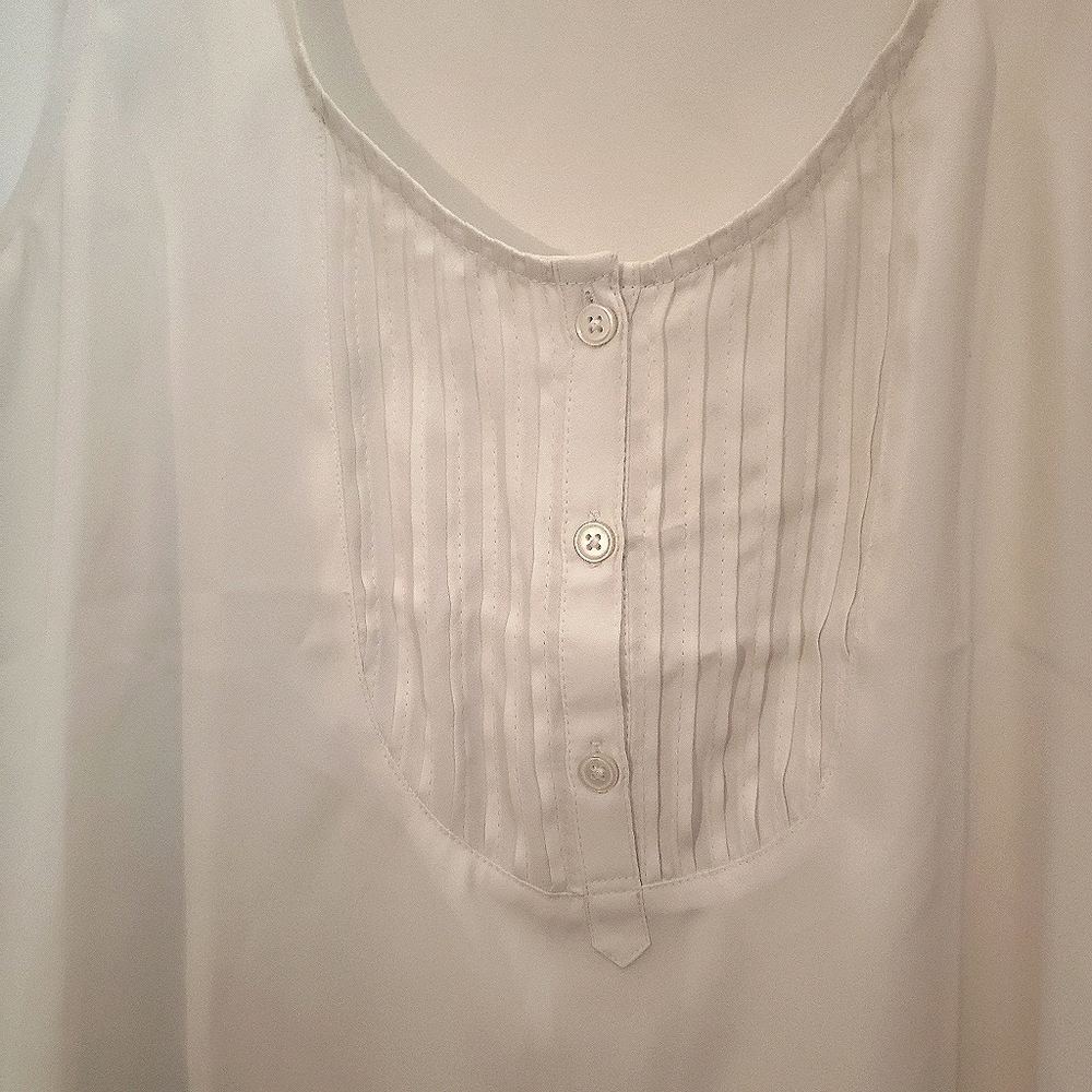 White shell - Picture 3 of 3